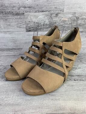 Eileen Fisher Womens Strappy Wedge Sandals Size 9.5 Beige Open Toe
